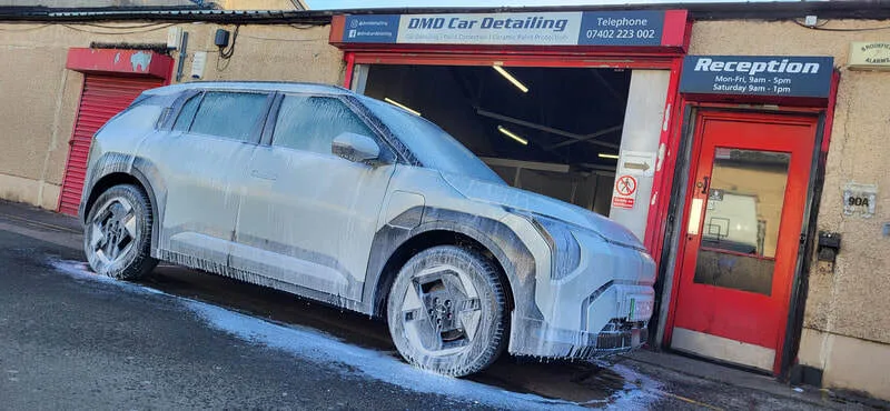 Decontamination wash being carried out on KIA EV3