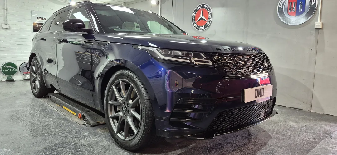 Paint correction and ceramic coating complete on this range rover velar