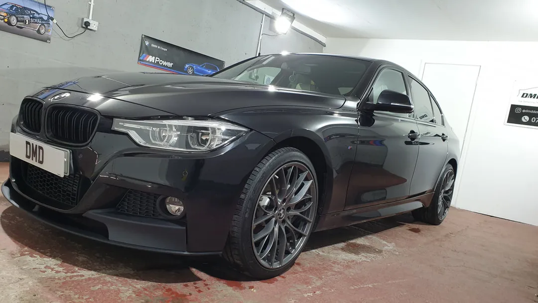 Paint Correction Paisley