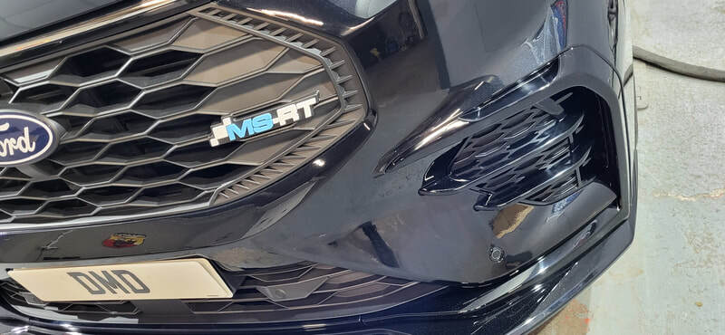 Minor Paint Correction Paisley - Agate Black Ford Transit Custom MS-RT