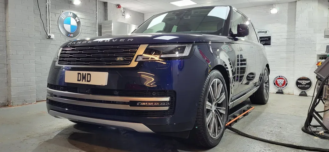 New car ceramic coating carried out on this blue Range Rover in Paisley by DMD Car Detailing near Glasgow