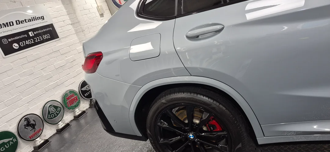 Offside rear quarter panel of BMW X4 after full detail and ceramic coating