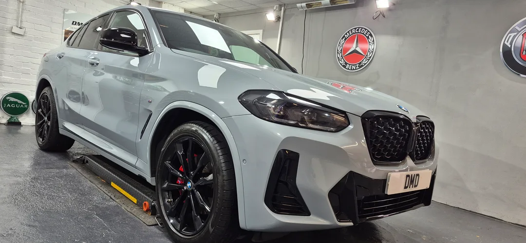 Single stage machine polish carried out on this BMW X3 by DMD Car Detailing in Paisley, just a short drive from Glasgow.