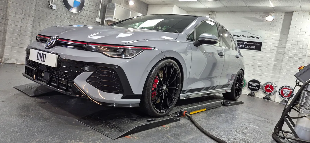 Single Stage Machine Polish Paisley - Volkswagen Golf GTi Clubsport